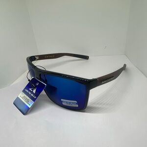 Arctic Blue Shield Wrap Sunglasses – Mirrored Blue Lens UV Protection Wood Print